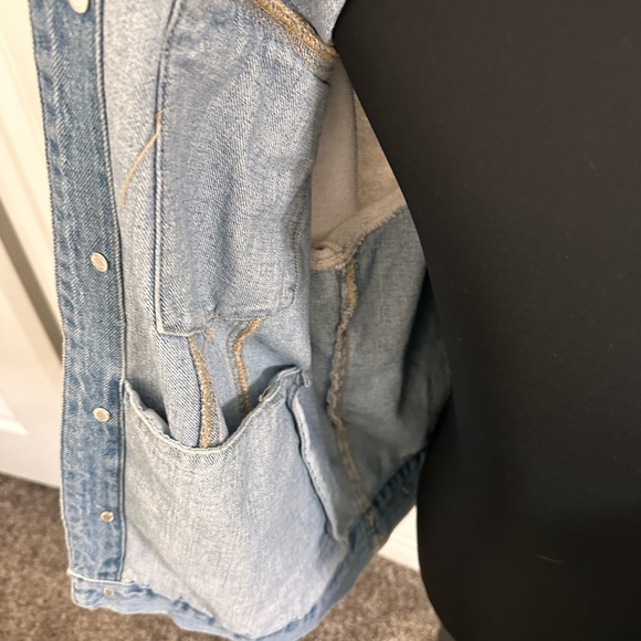 Forever 21 Hooded Denim Jacket - Picture 5 of 7